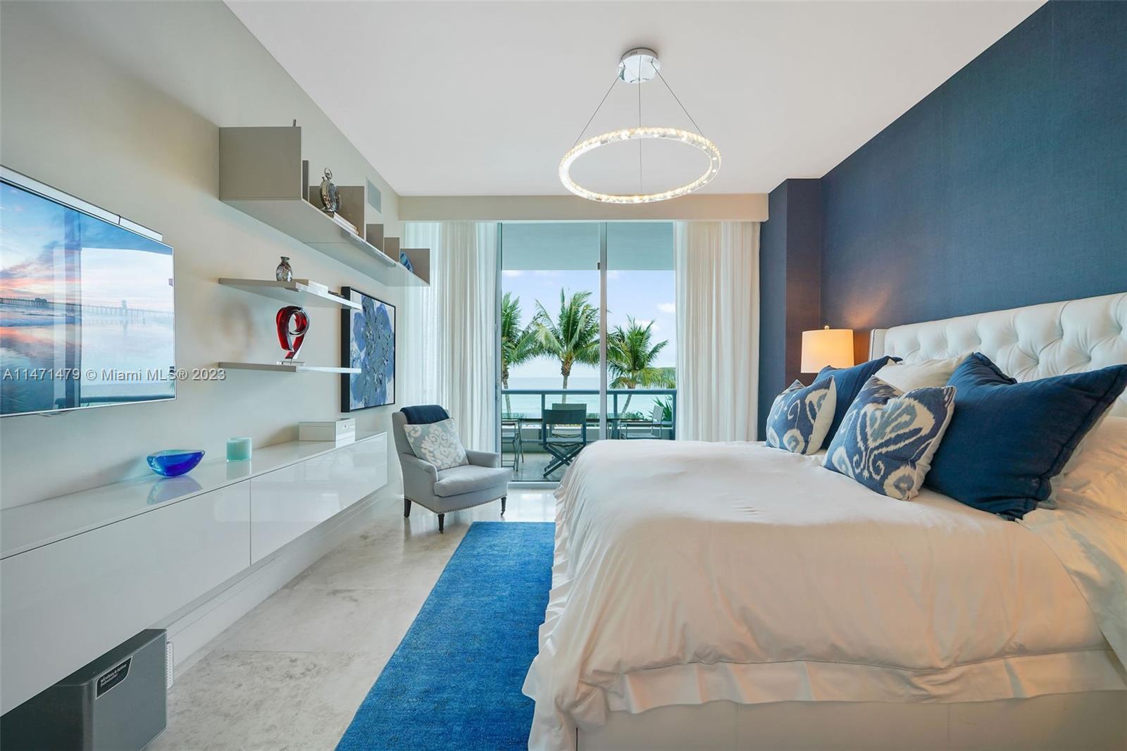 6799 Collins Ave # 205
