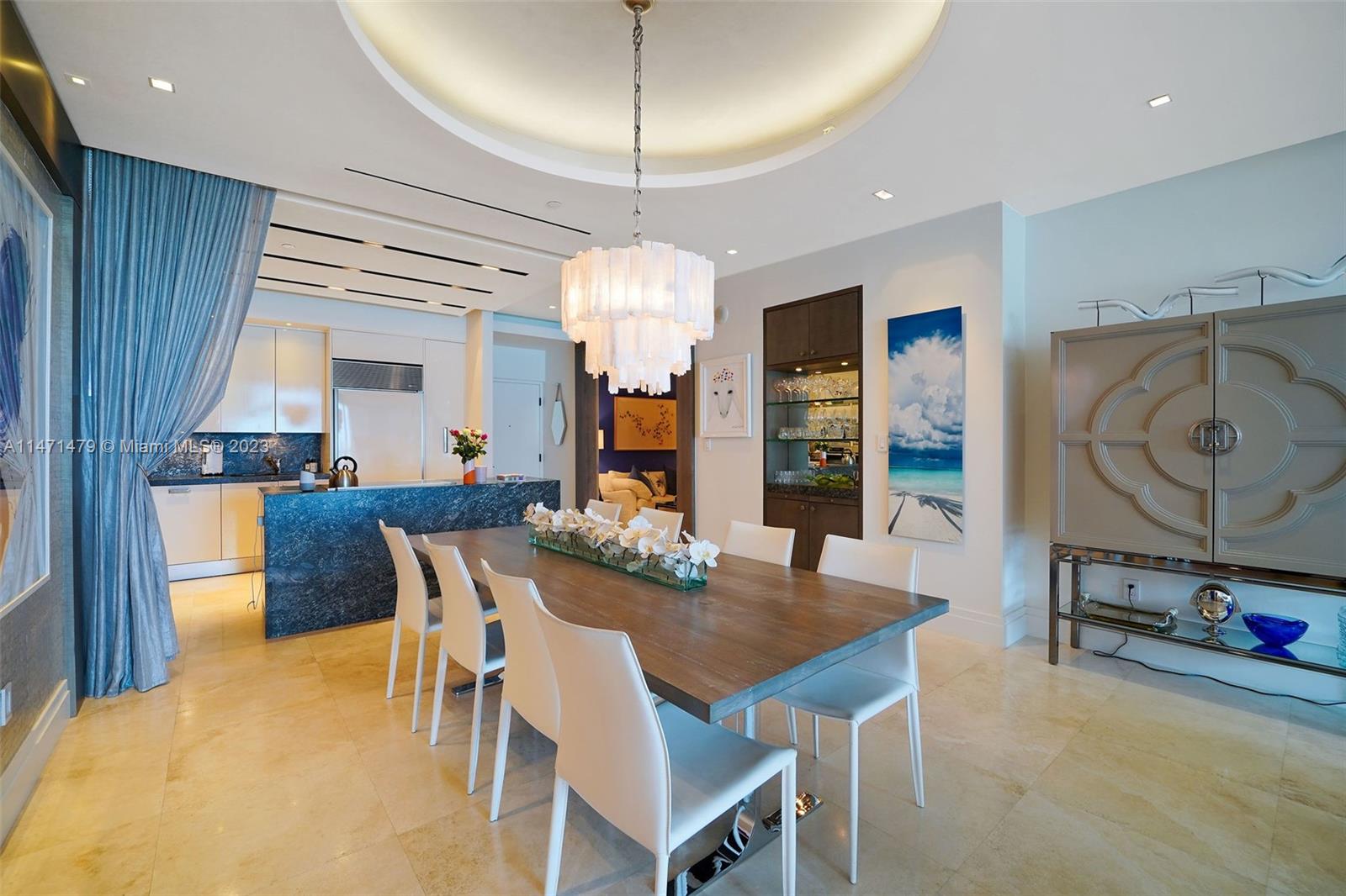 6799 Collins Ave # 205