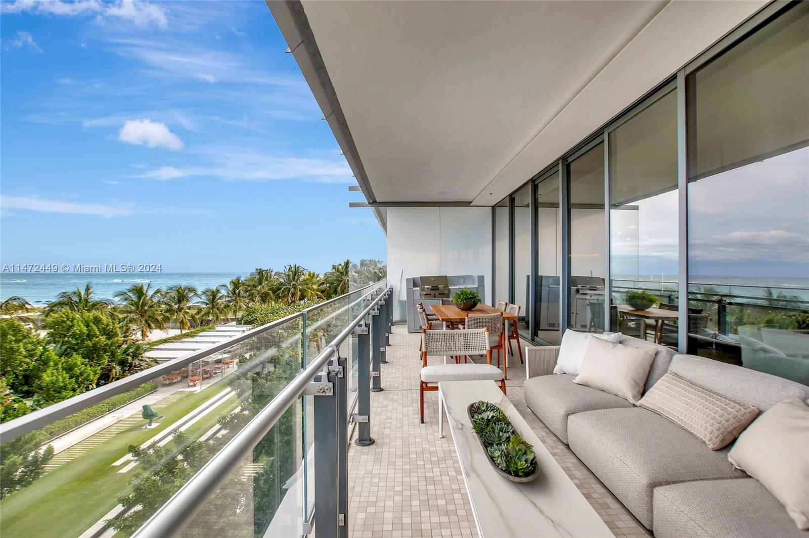 8701 Collins Ave # 403