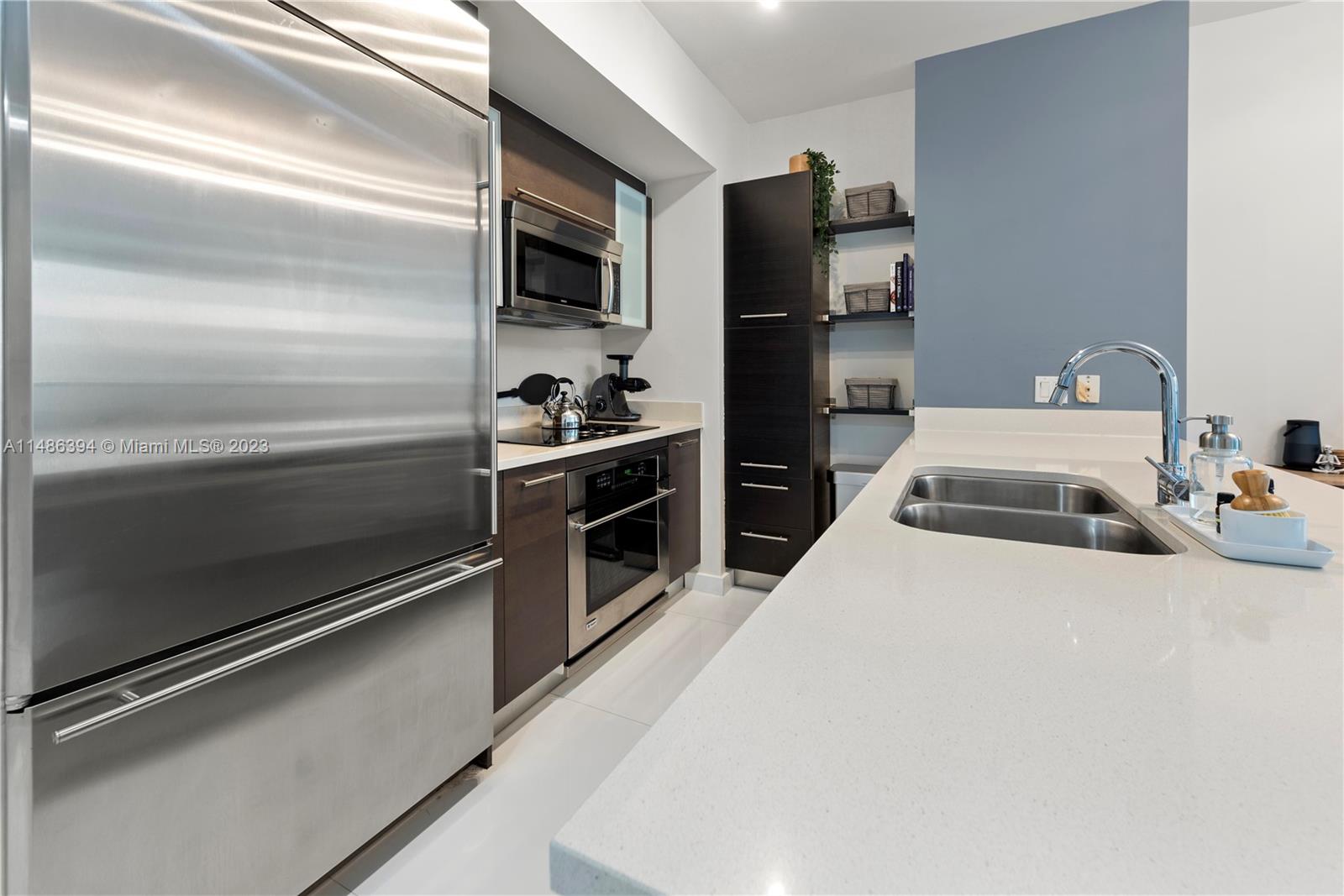 55 SE 6th St # 3310