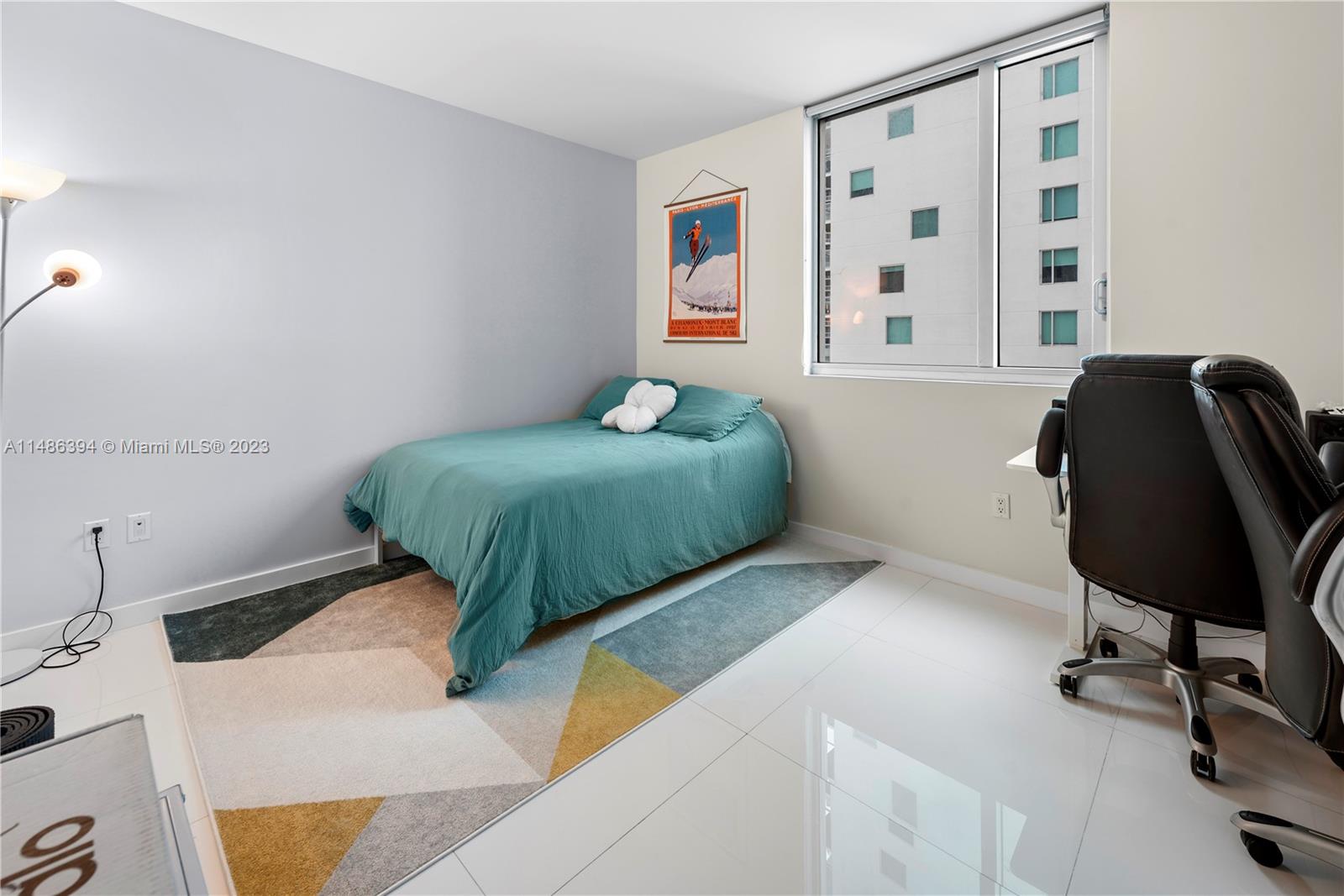 55 SE 6th St # 3310