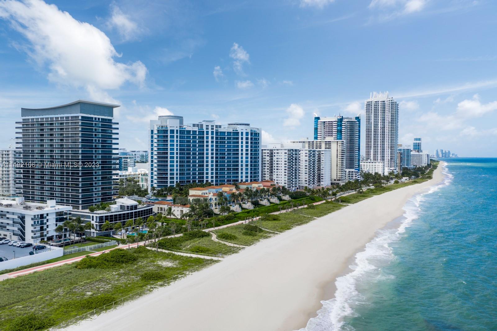 5875 Collins Ave # 1206