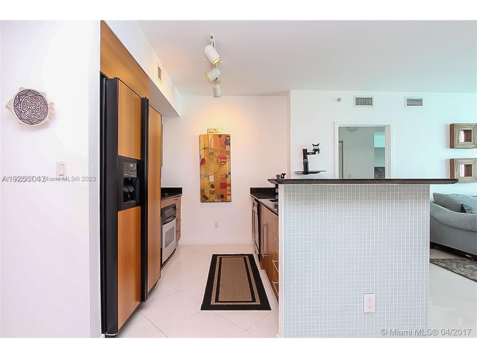 335 S BISCAYNE BL # 3408