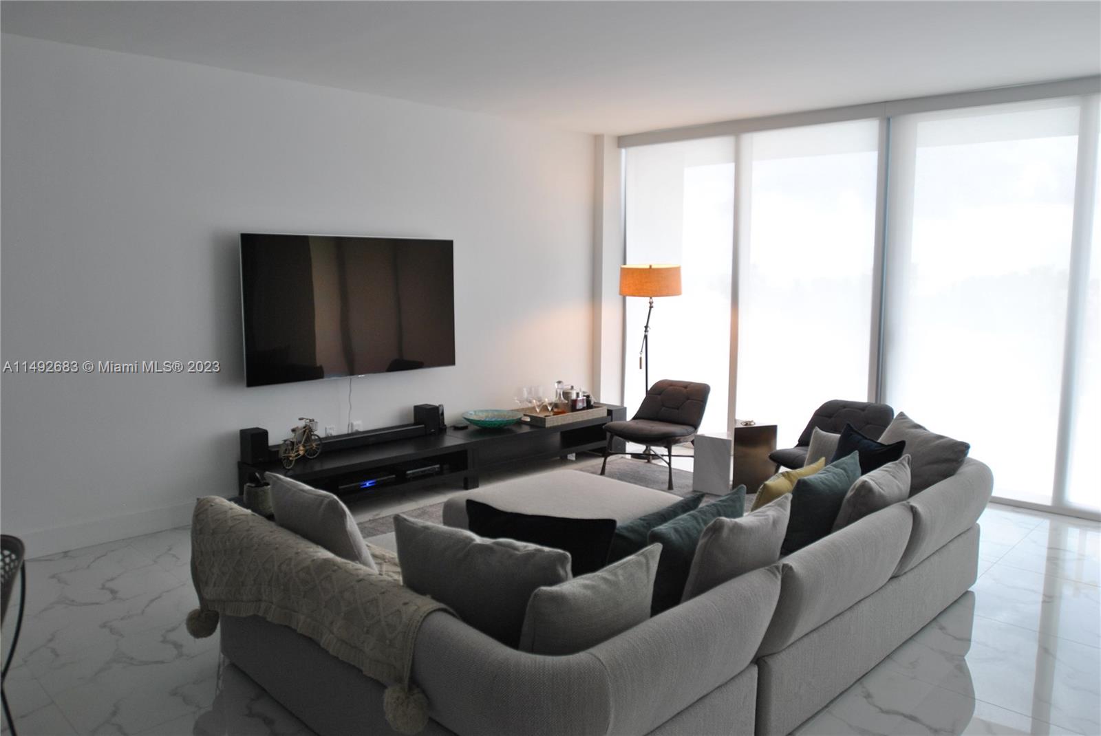 1250 West Ave # 14K