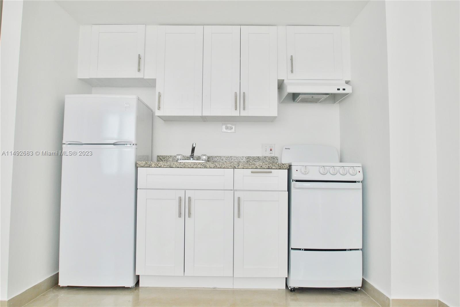 1250 West Ave # 14K