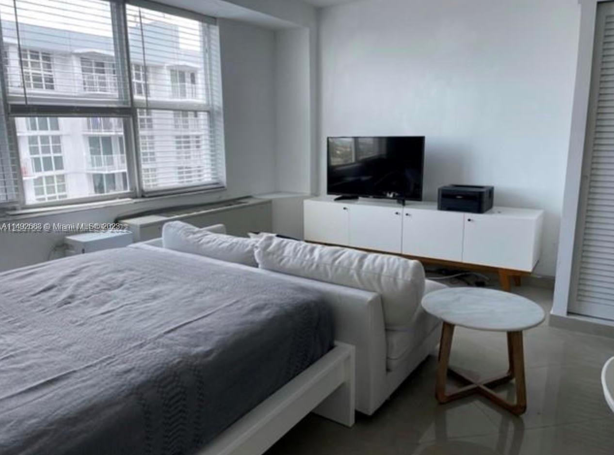 1250 West Ave # 14K