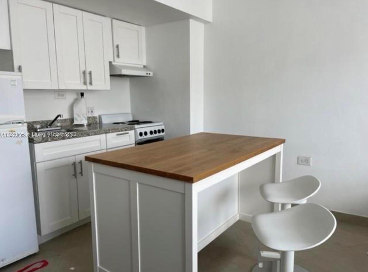 1250 West Ave # 14K