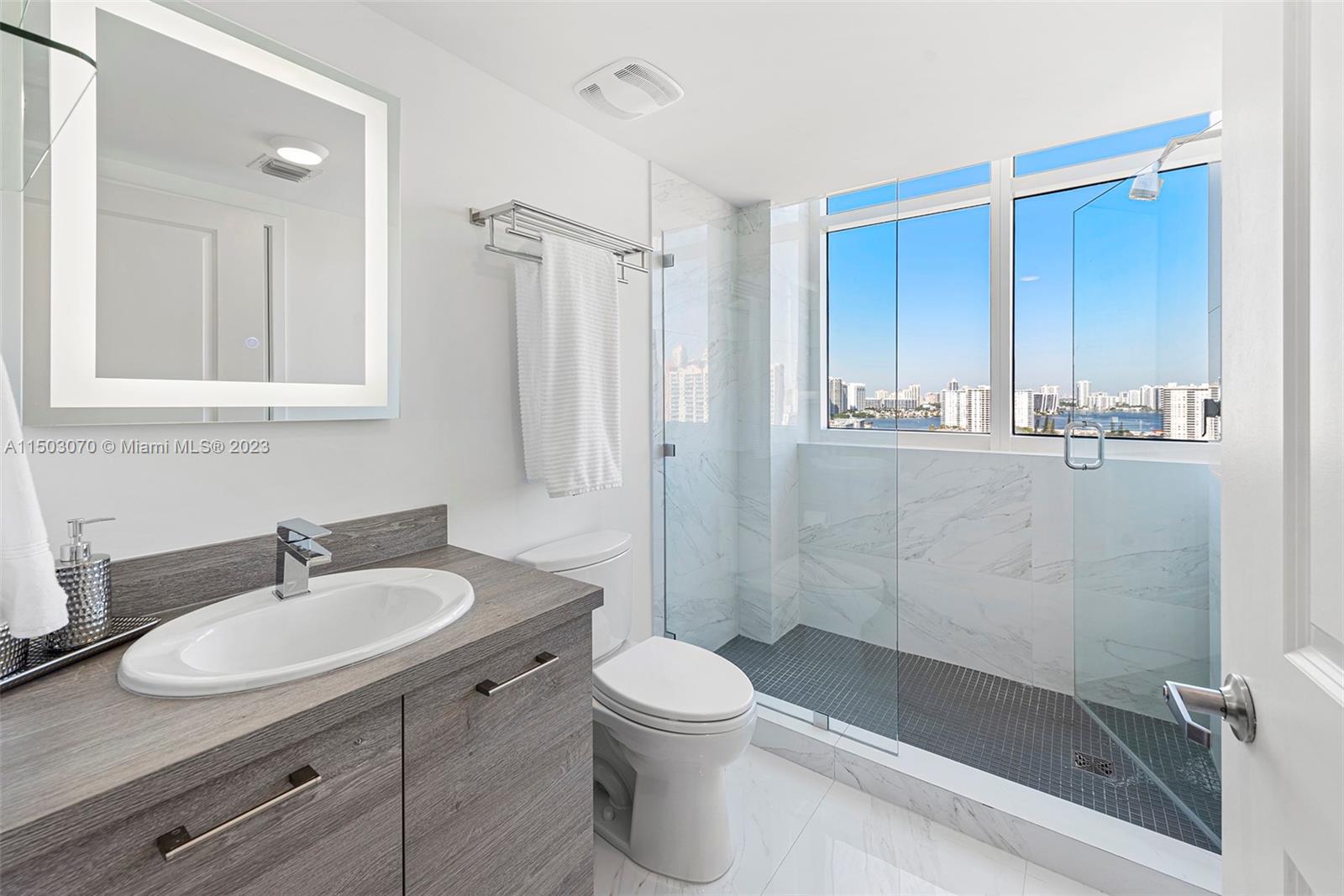 400 Sunny Isles Blvd # 1904