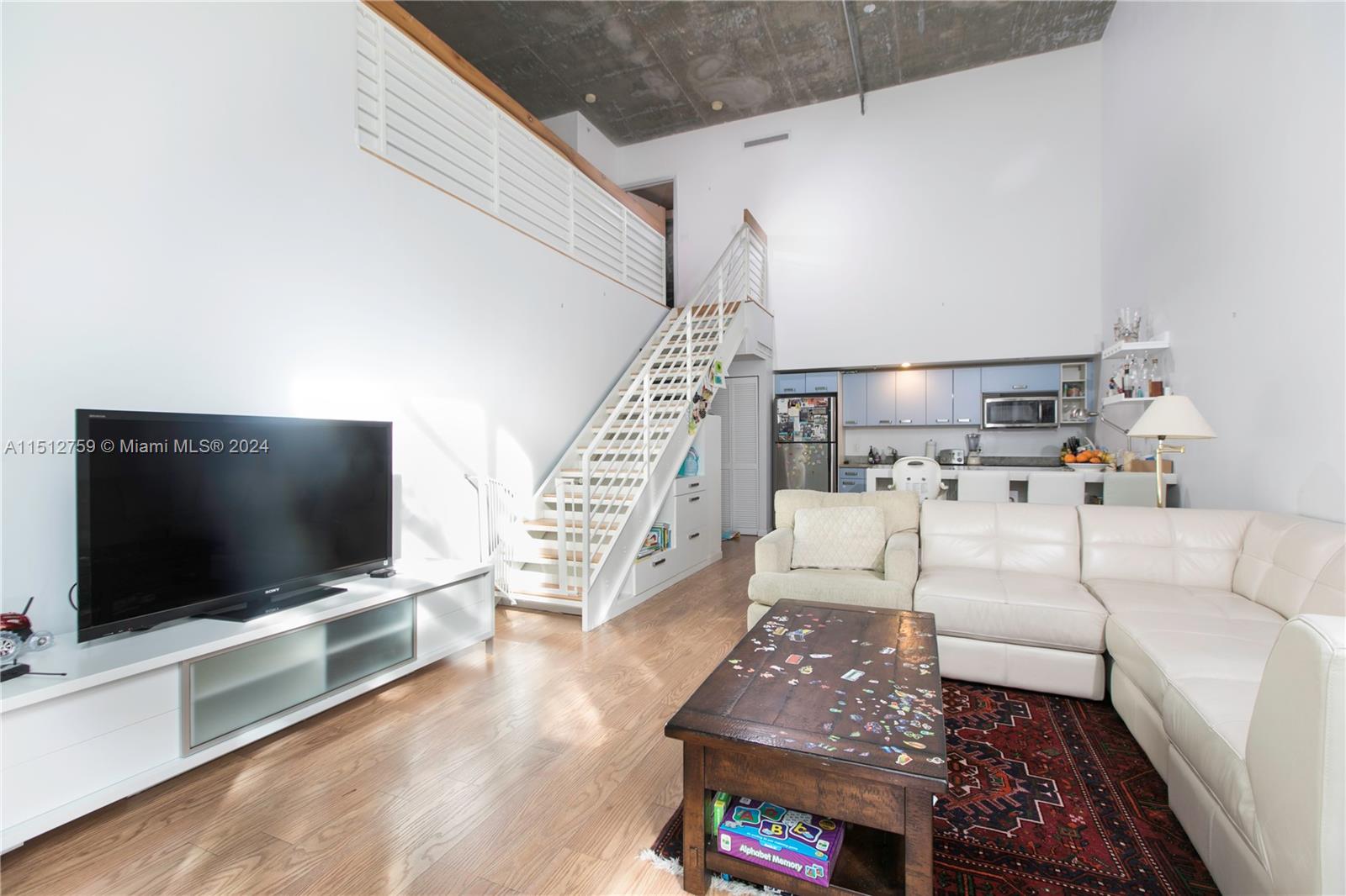 7744 Collins Ave # 4