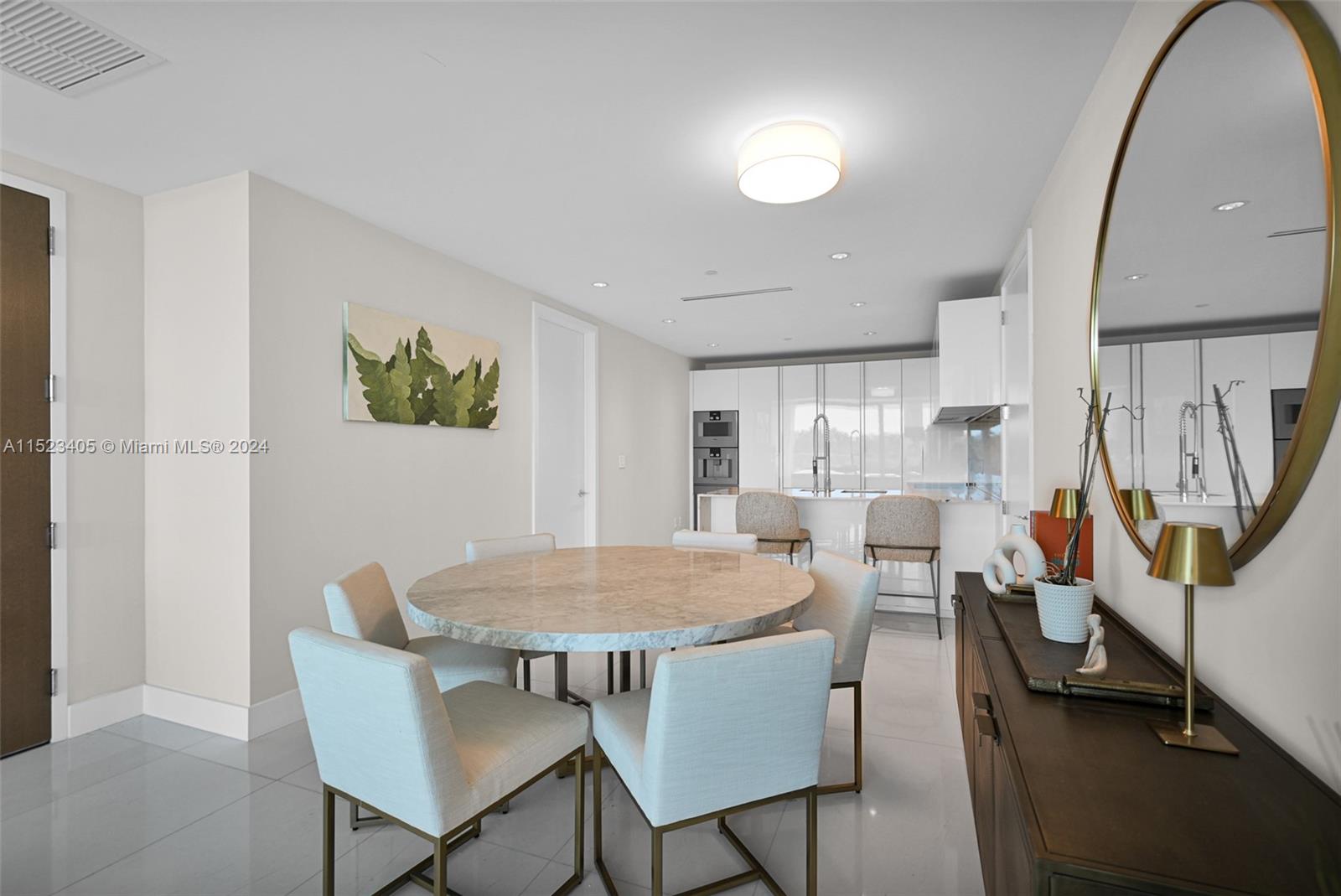 10201 Collins Ave # 305