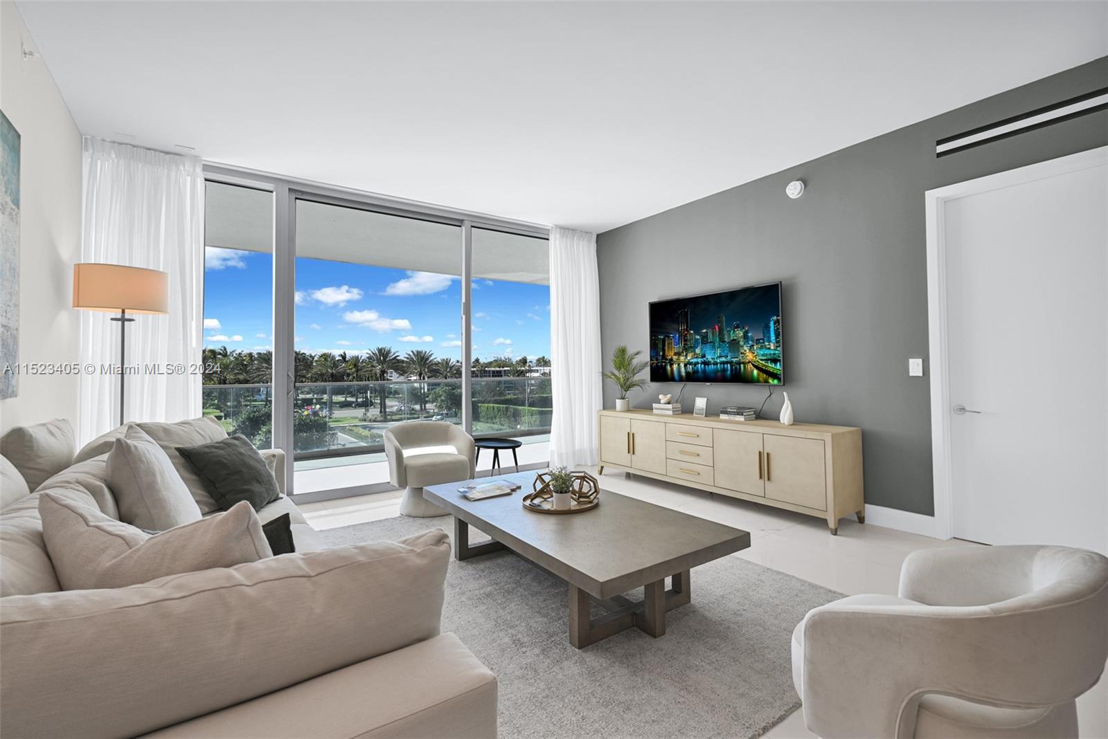 10201 Collins Ave # 305