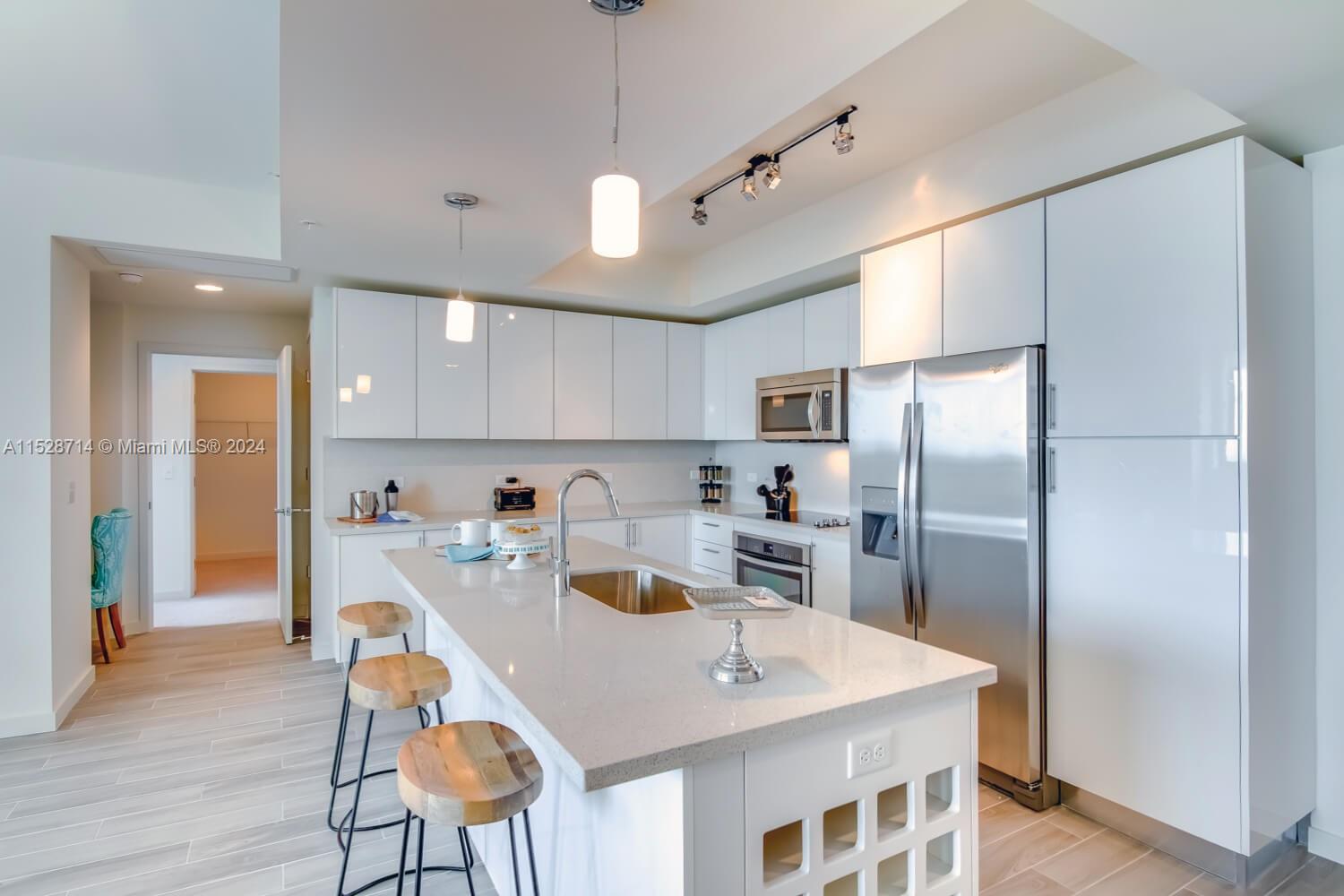 999 SW 1st Ave # 2906