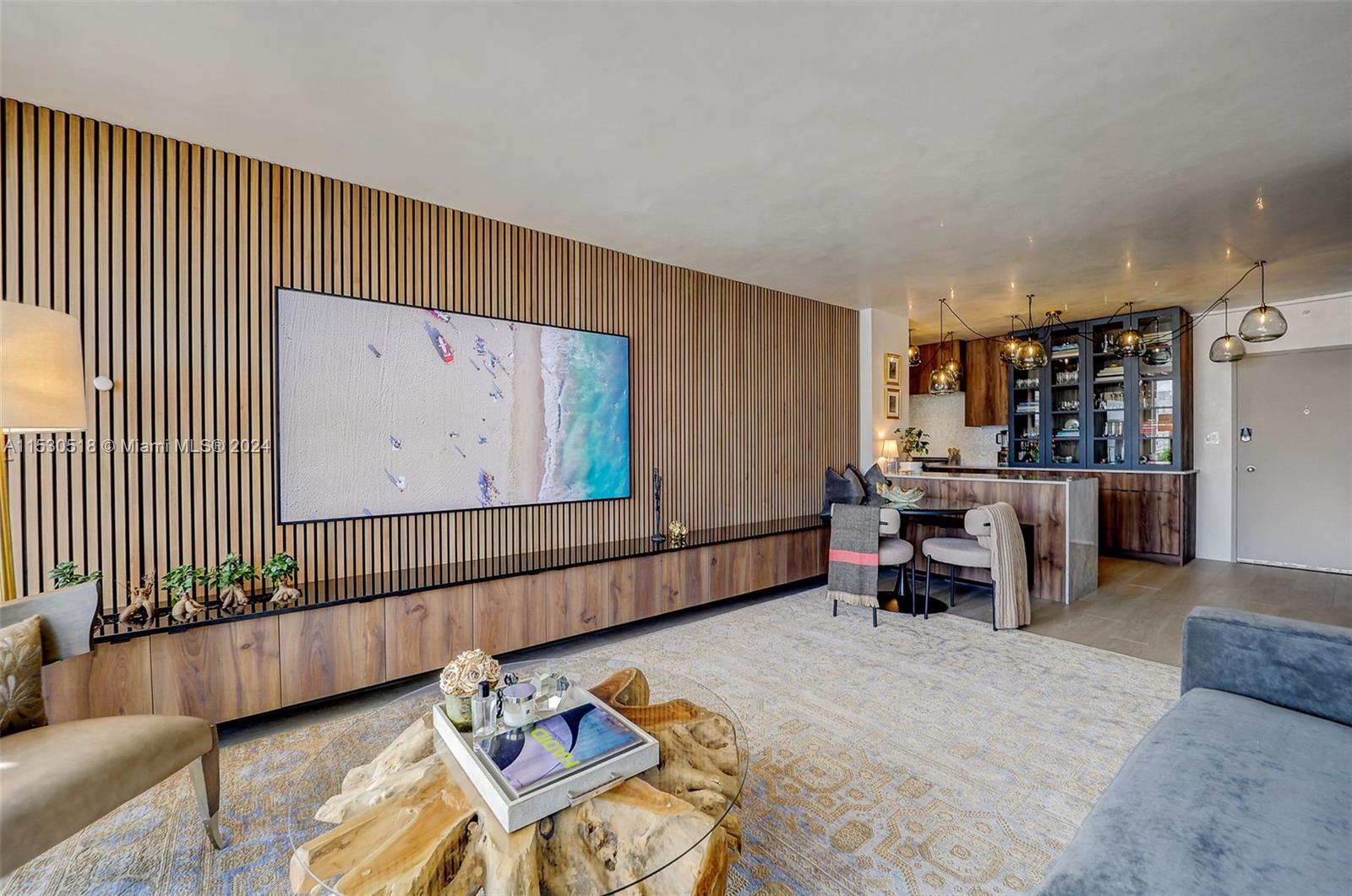 5600 Collins Avenue # 16V