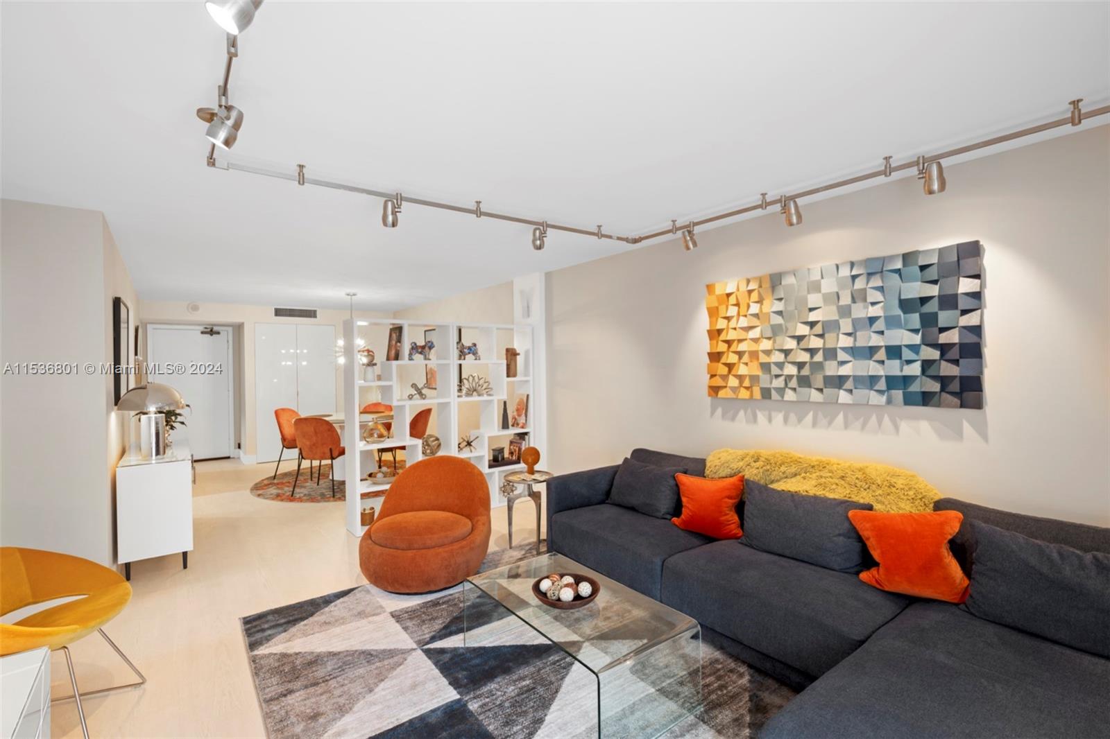 1020 Meridian Ave # 204