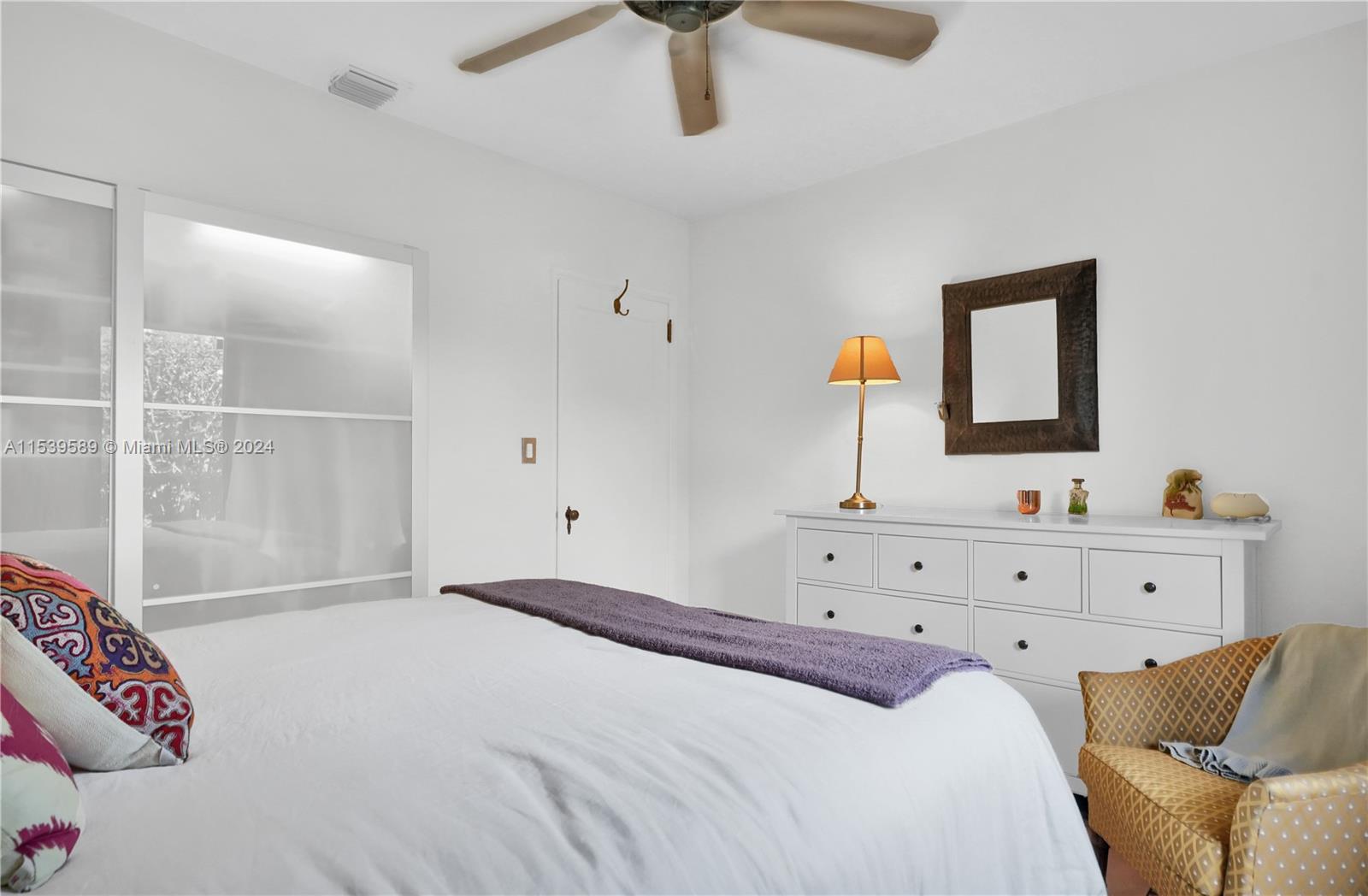 782 NE 74th St