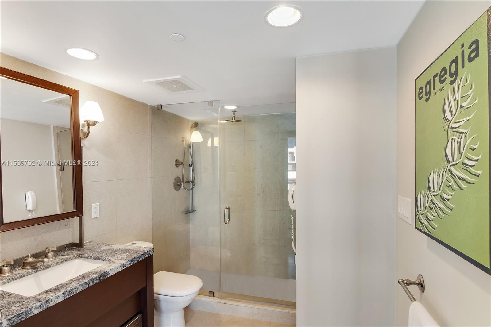 6801 Collins Ave # 1207