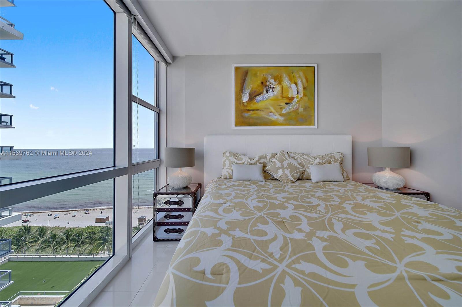 6801 Collins Ave # 1207