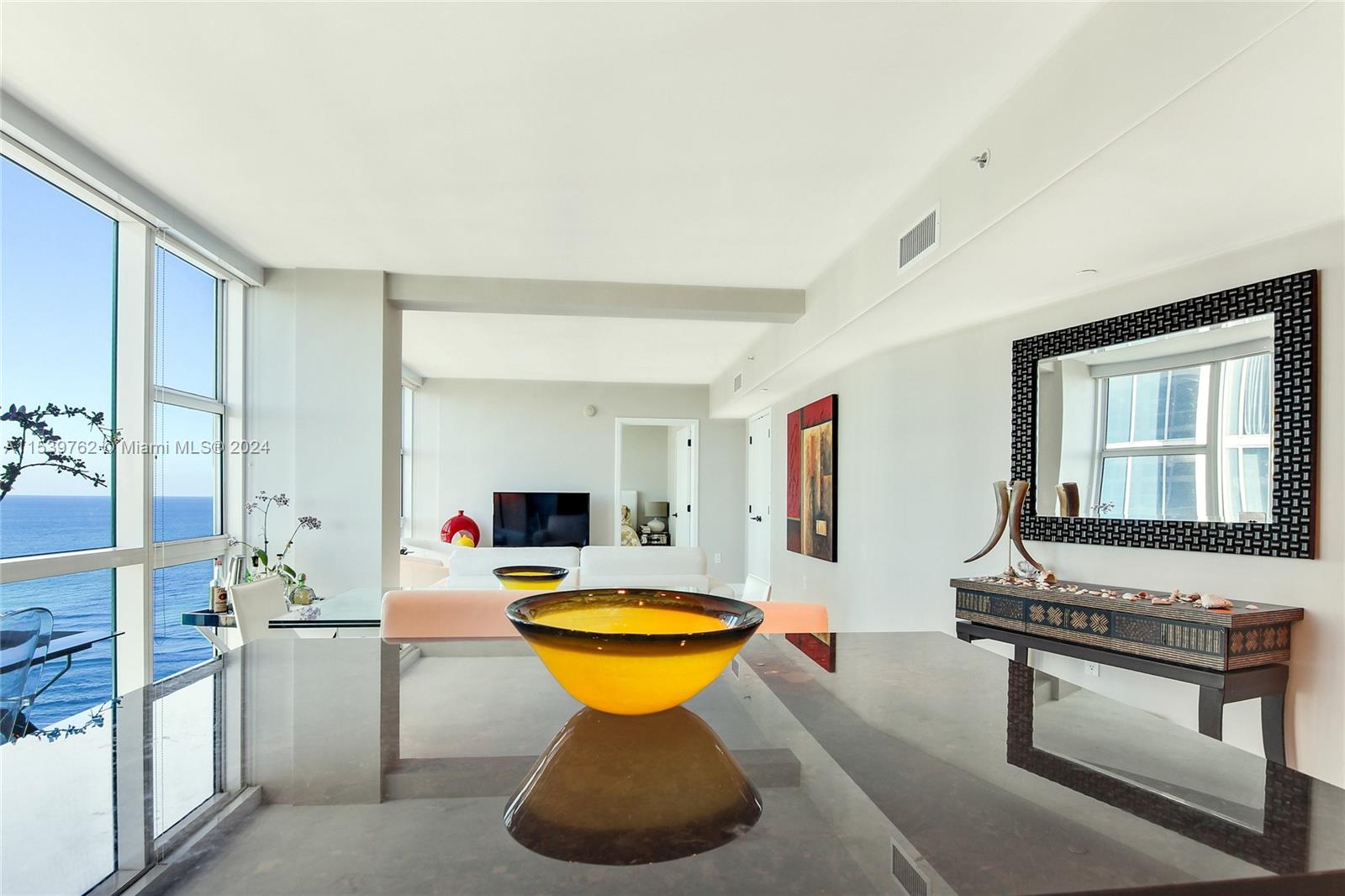 6801 Collins Ave # 1207