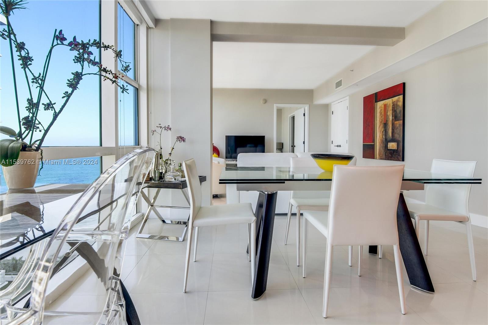 6801 Collins Ave # 1207