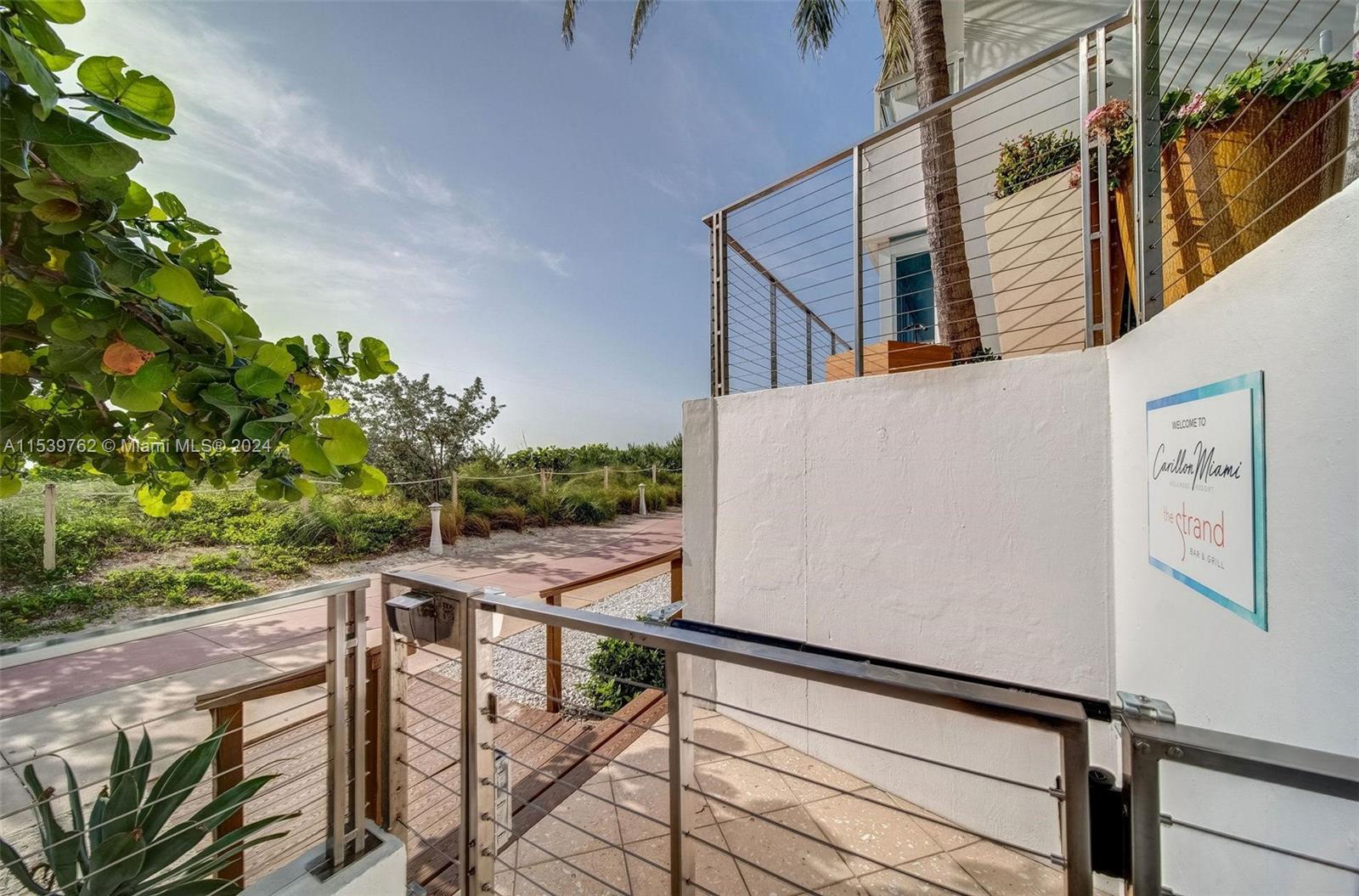 6801 Collins Ave # 1207