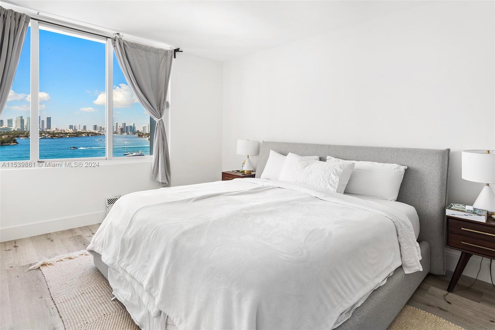 1000 West Ave # 1218