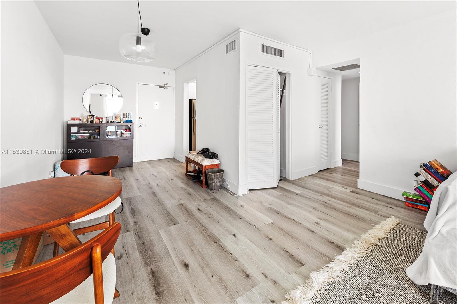 1000 West Ave # 1218