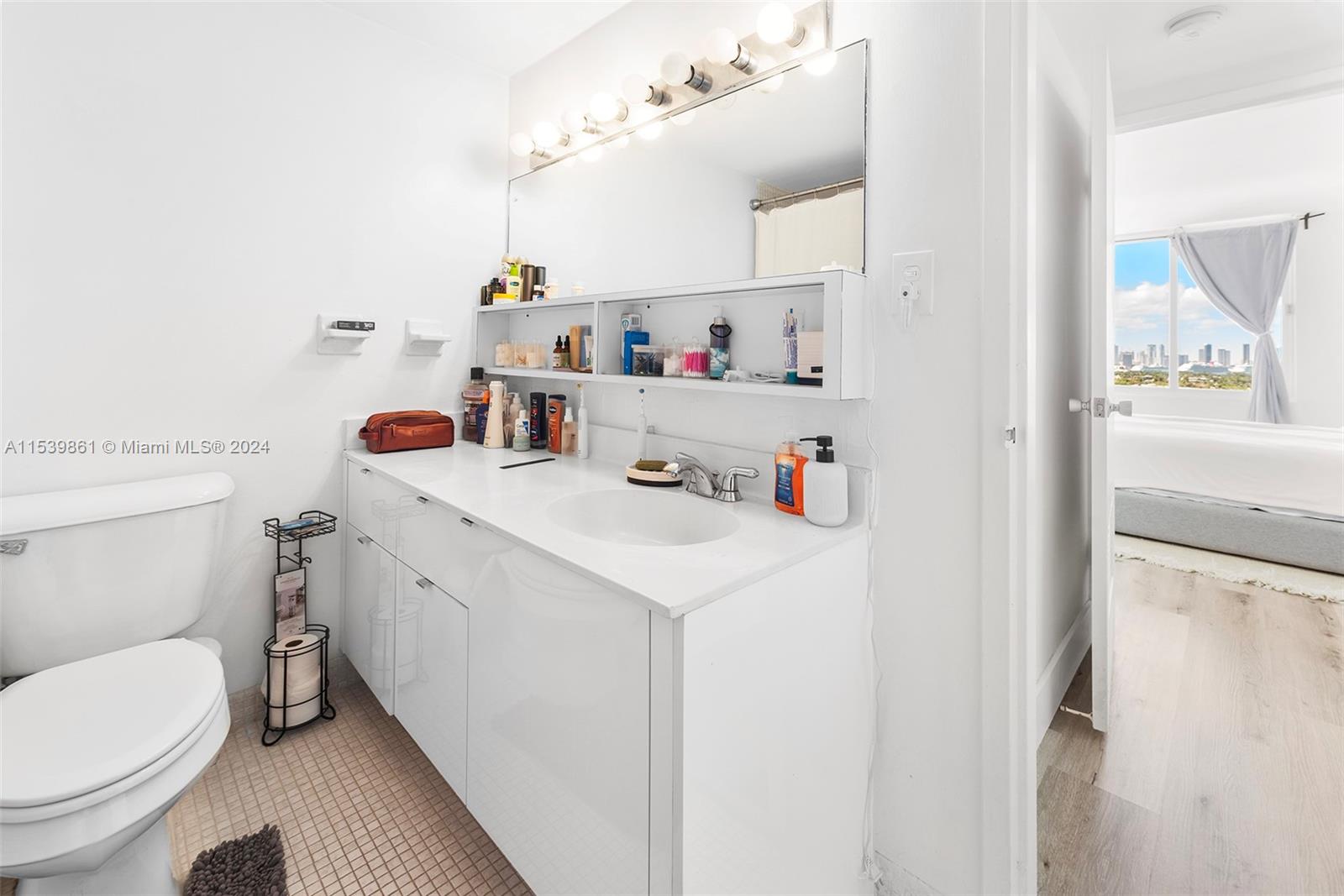 1000 West Ave # 1218