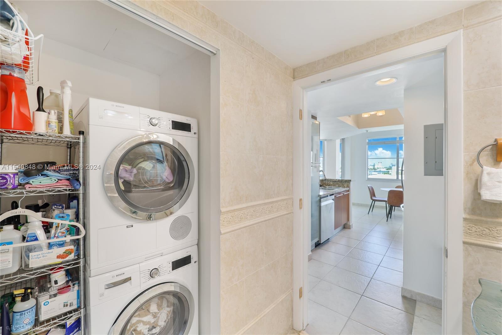 110 Washington Ave # 1823