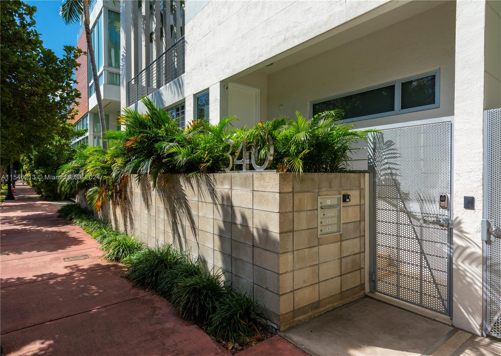 340 Jefferson Ave # 1