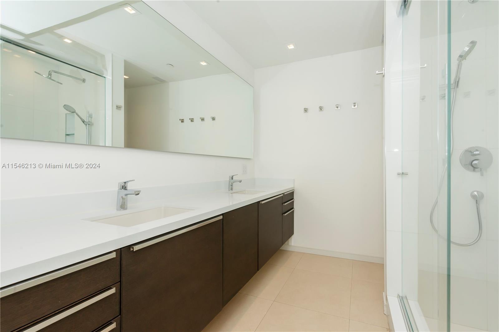 340 Jefferson Ave # 1