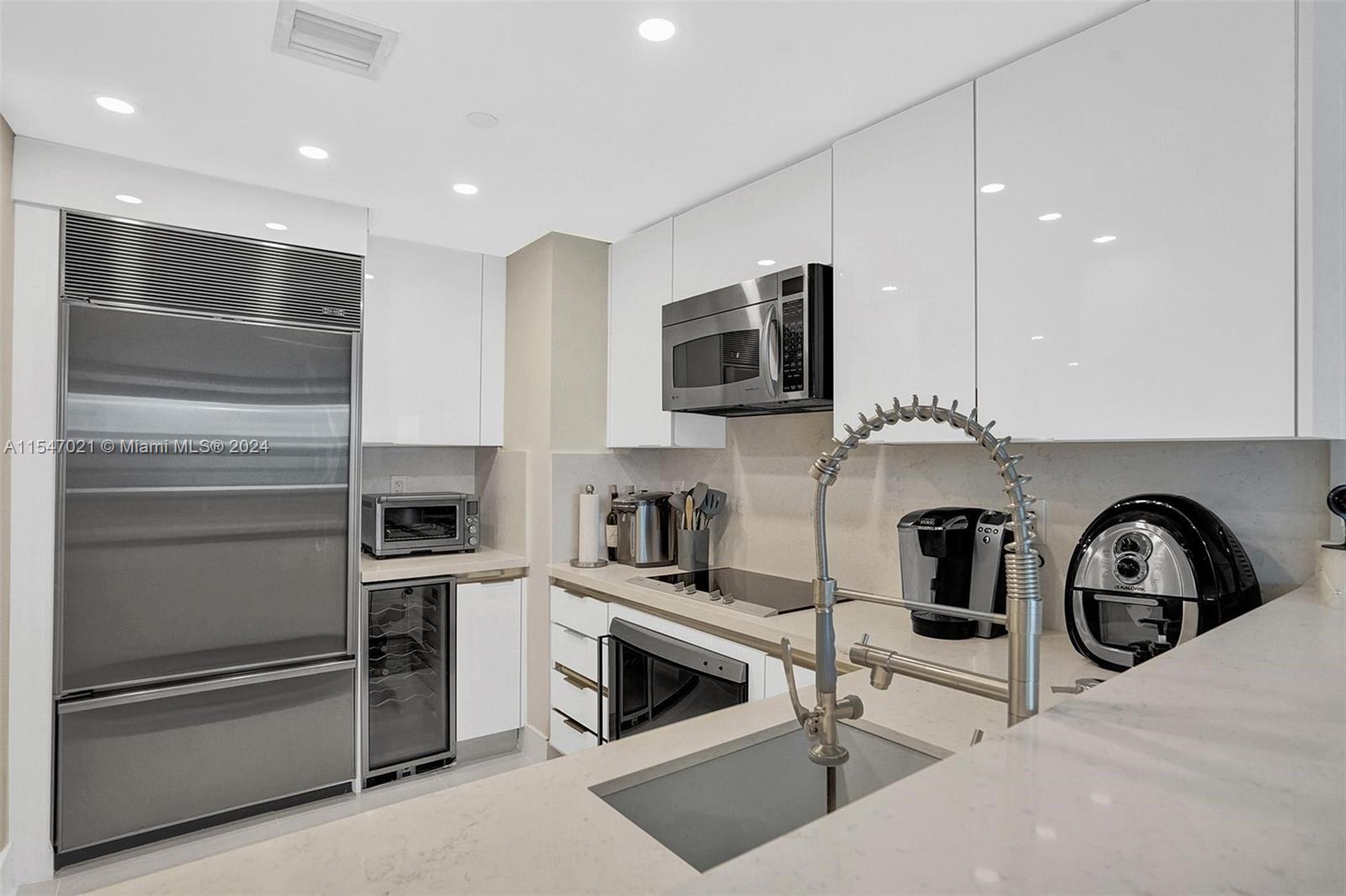 520 West Ave # 501