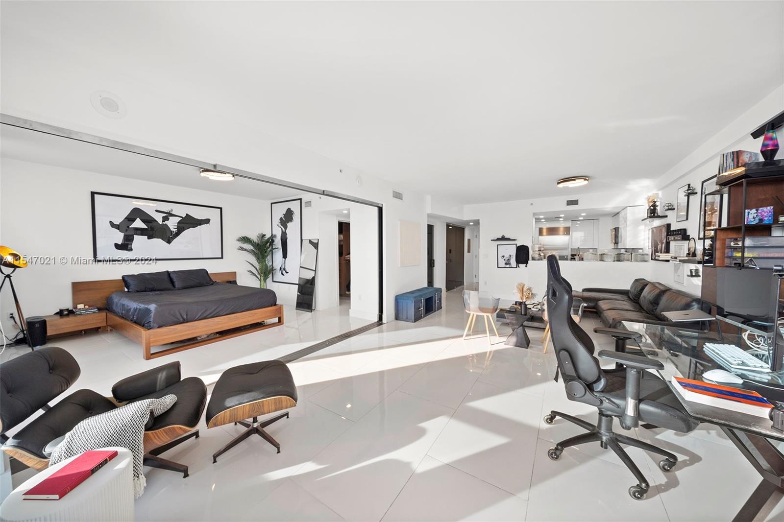 520 West Ave # 501