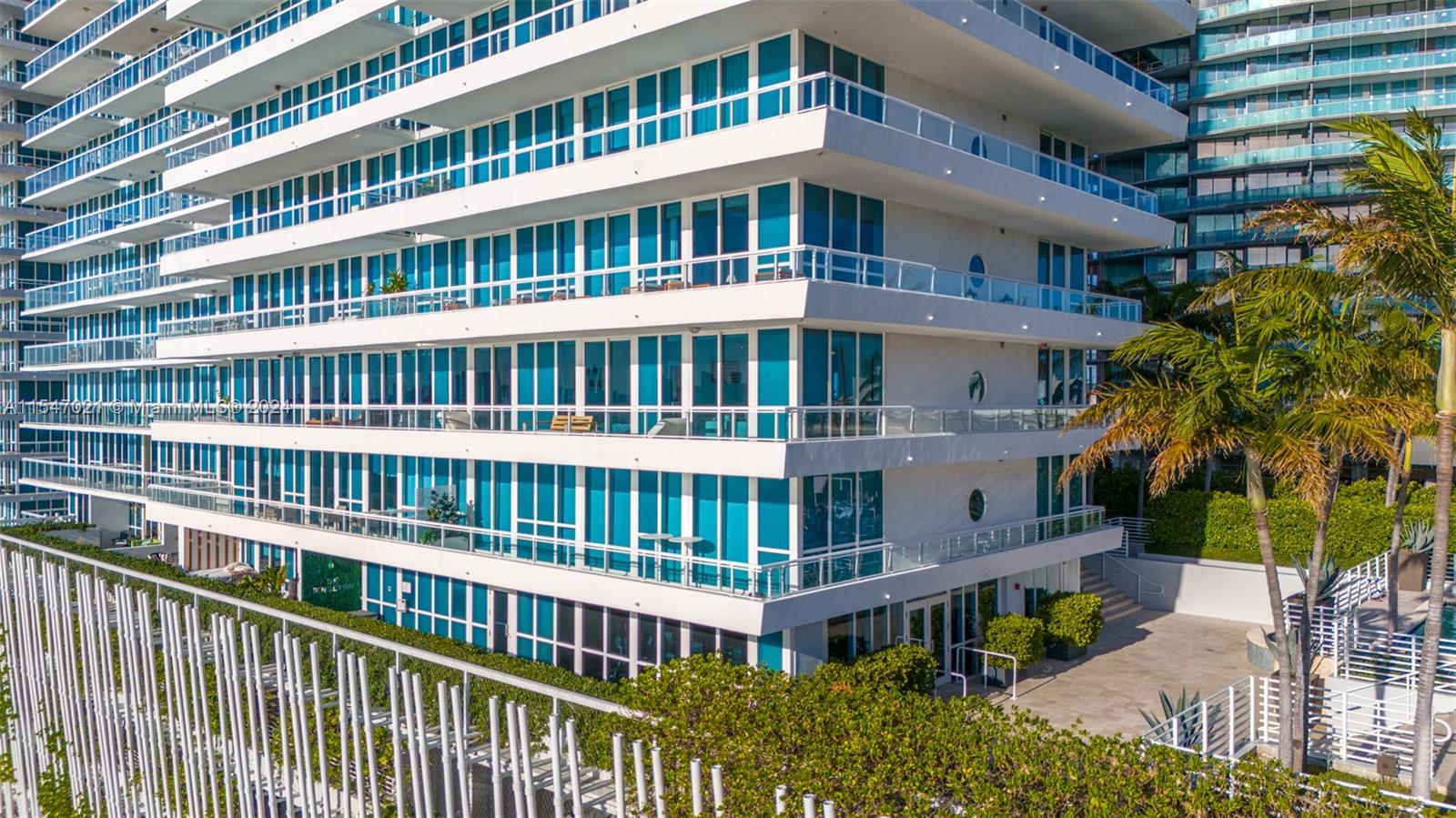 520 West Ave # 501