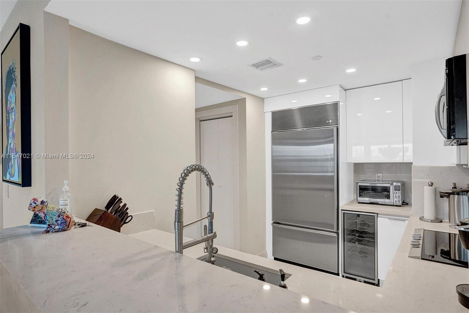 520 West Ave # 501