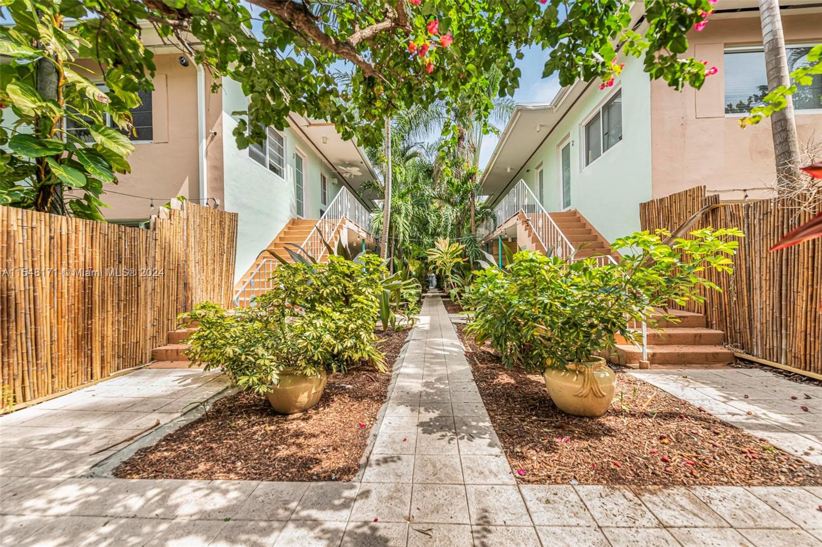 1115 Meridian Ave # 3