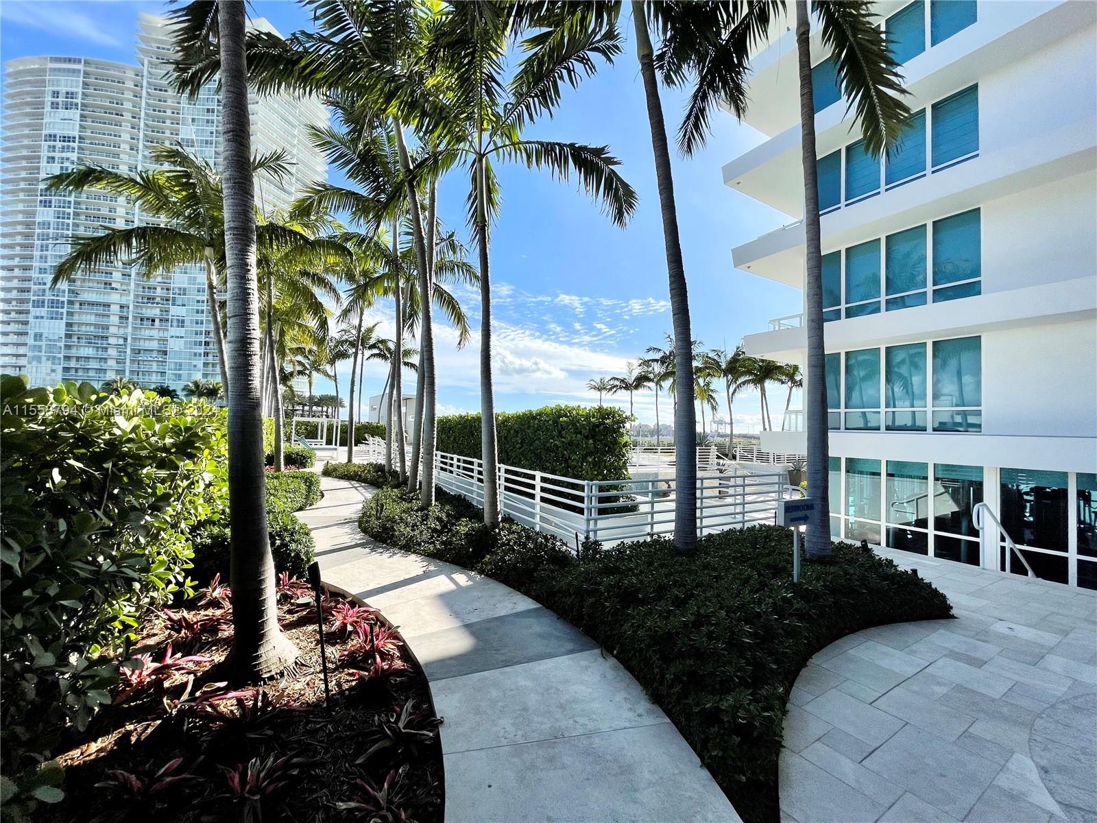 540 West Ave # 1412