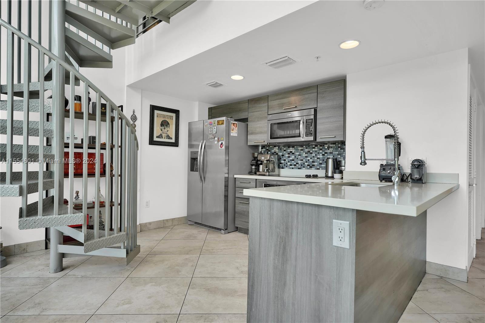 421 Meridian Ave # 16