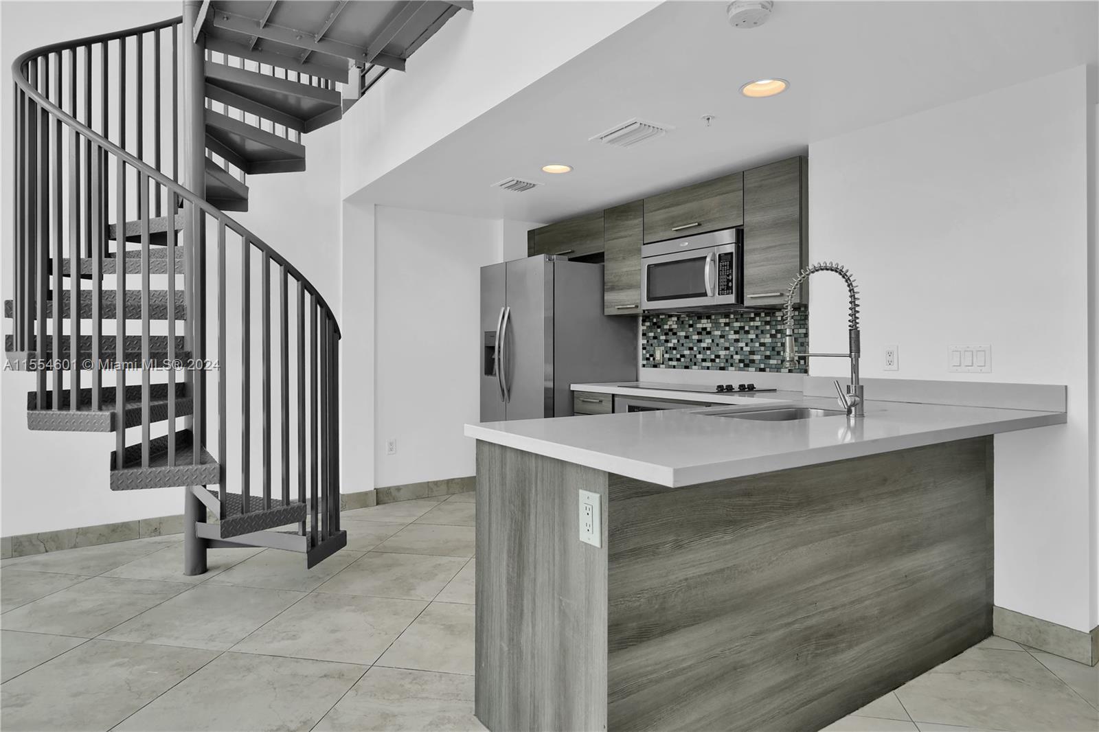 421 Meridian Ave # 16