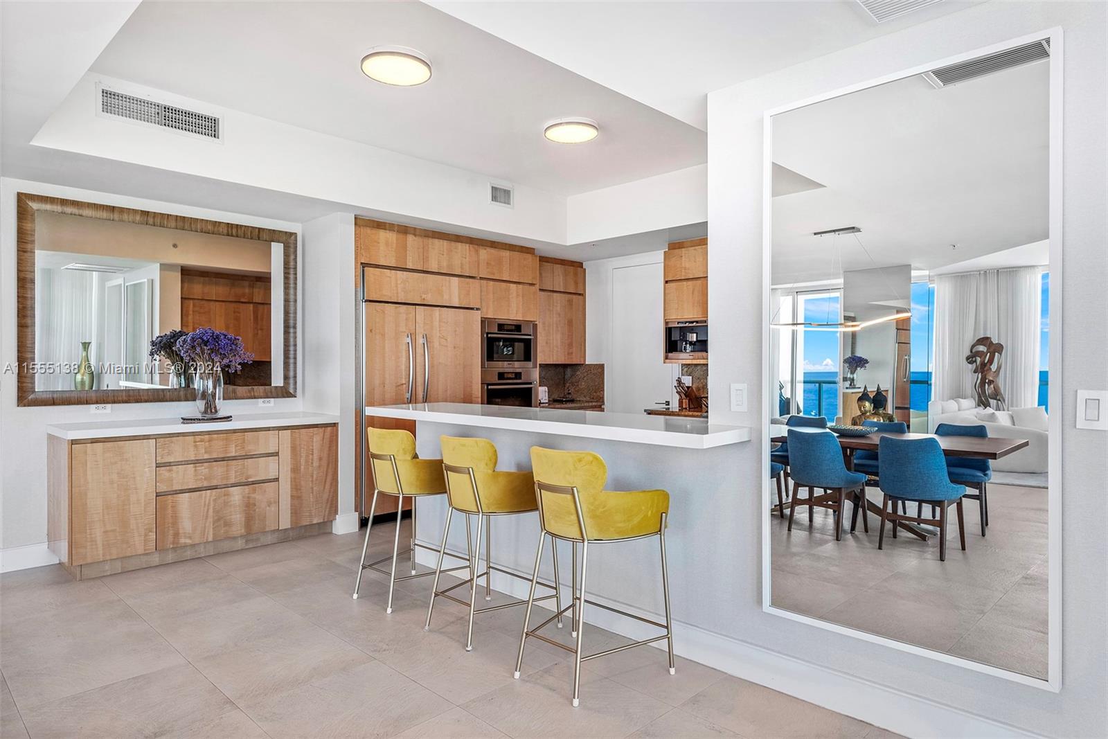 50 S Pointe Dr Unit: 1201/08