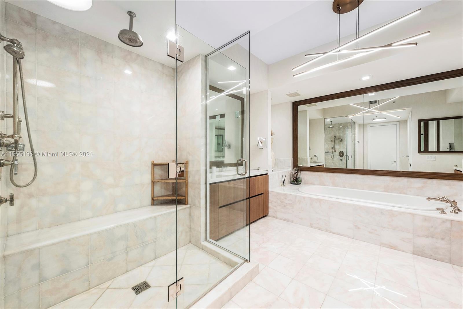 50 S Pointe Dr Unit: 1201/08