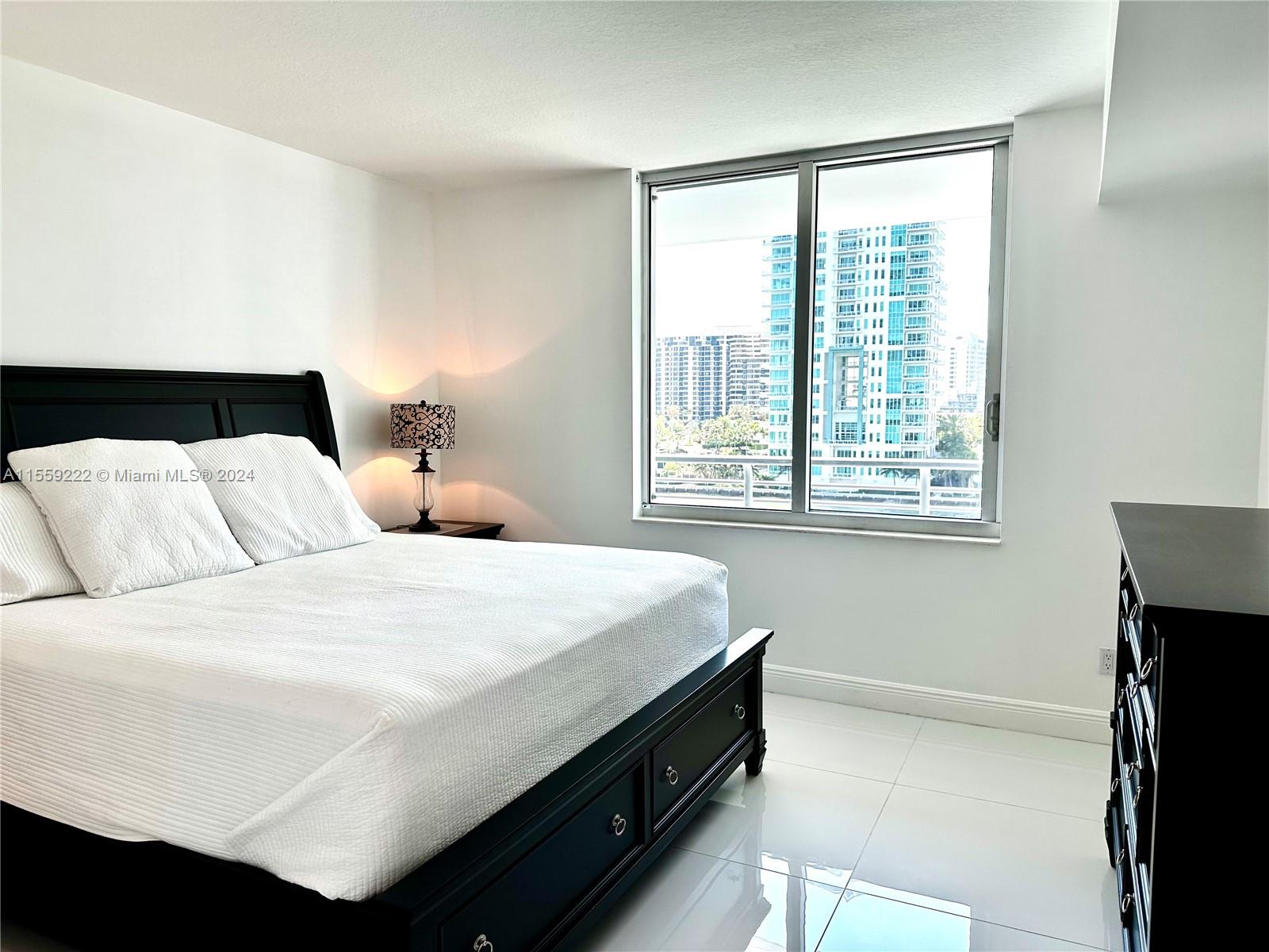 325 S Biscayne Blvd # 717
