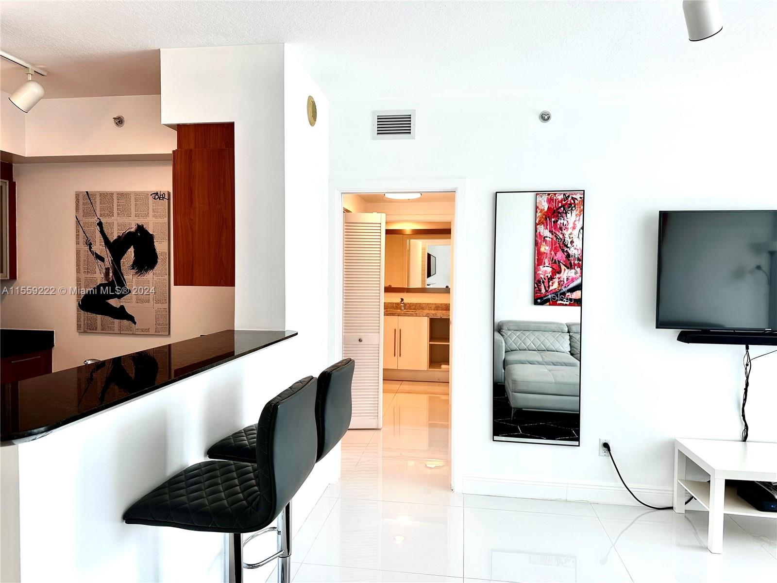 325 S Biscayne Blvd # 717