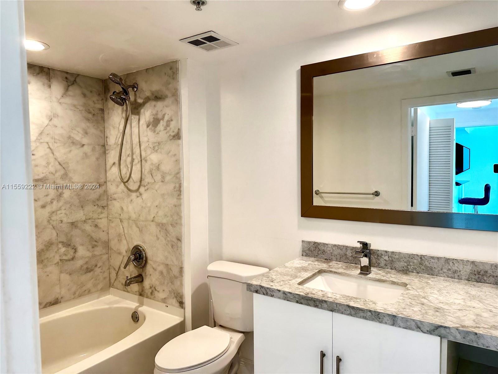 325 S Biscayne Blvd # 717