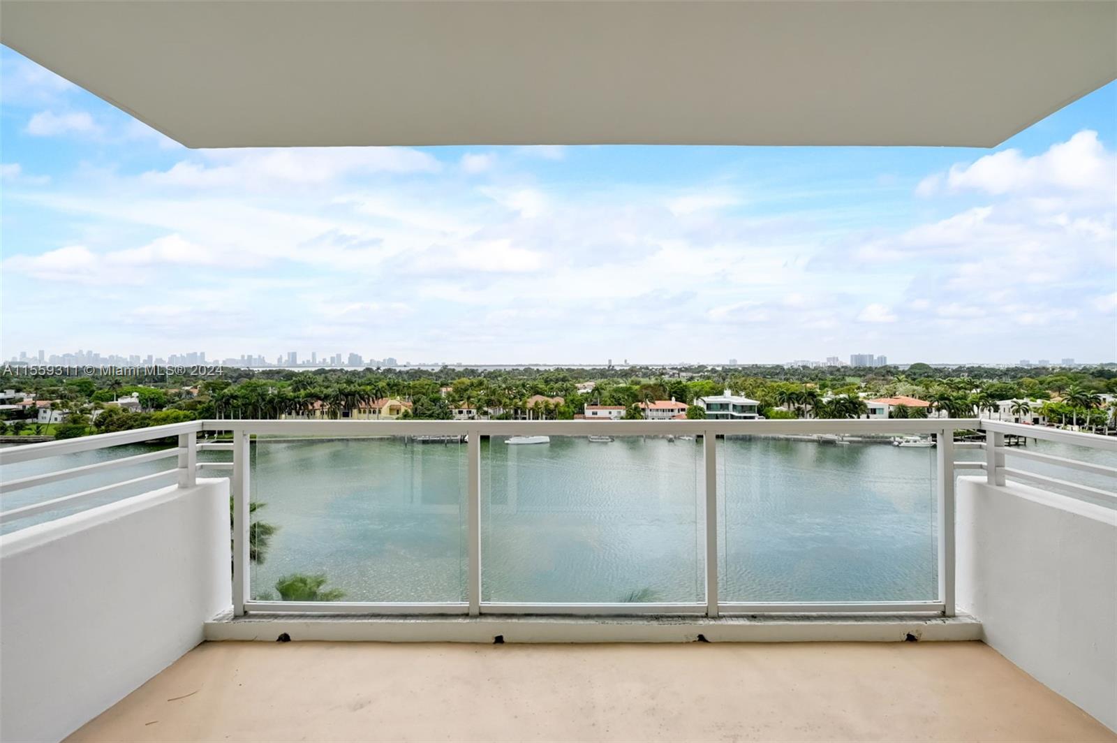 5600 Collins Ave # 9M