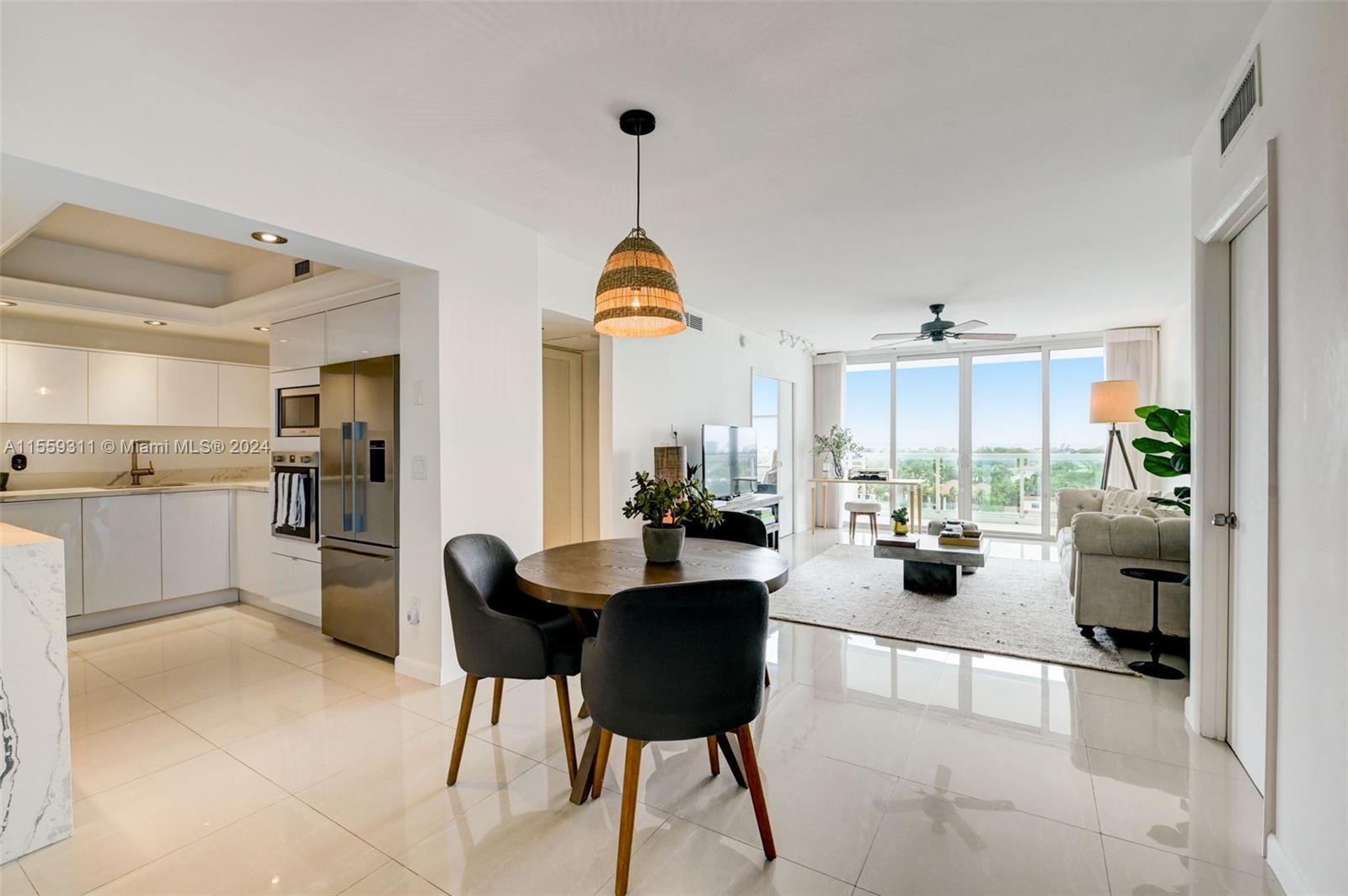 5600 Collins Ave # 9M