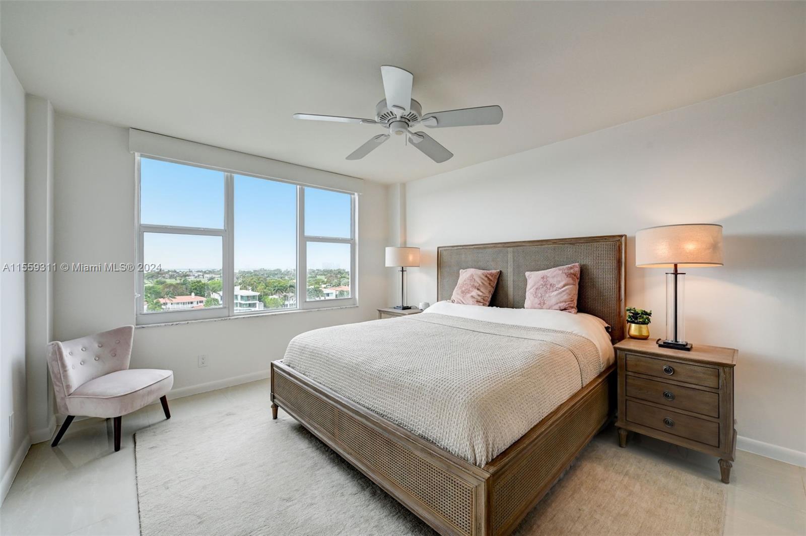 5600 Collins Ave # 9M