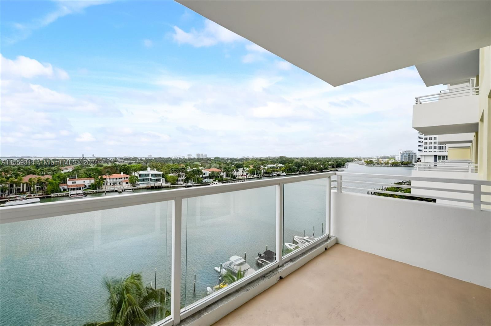 5600 Collins Ave # 9M
