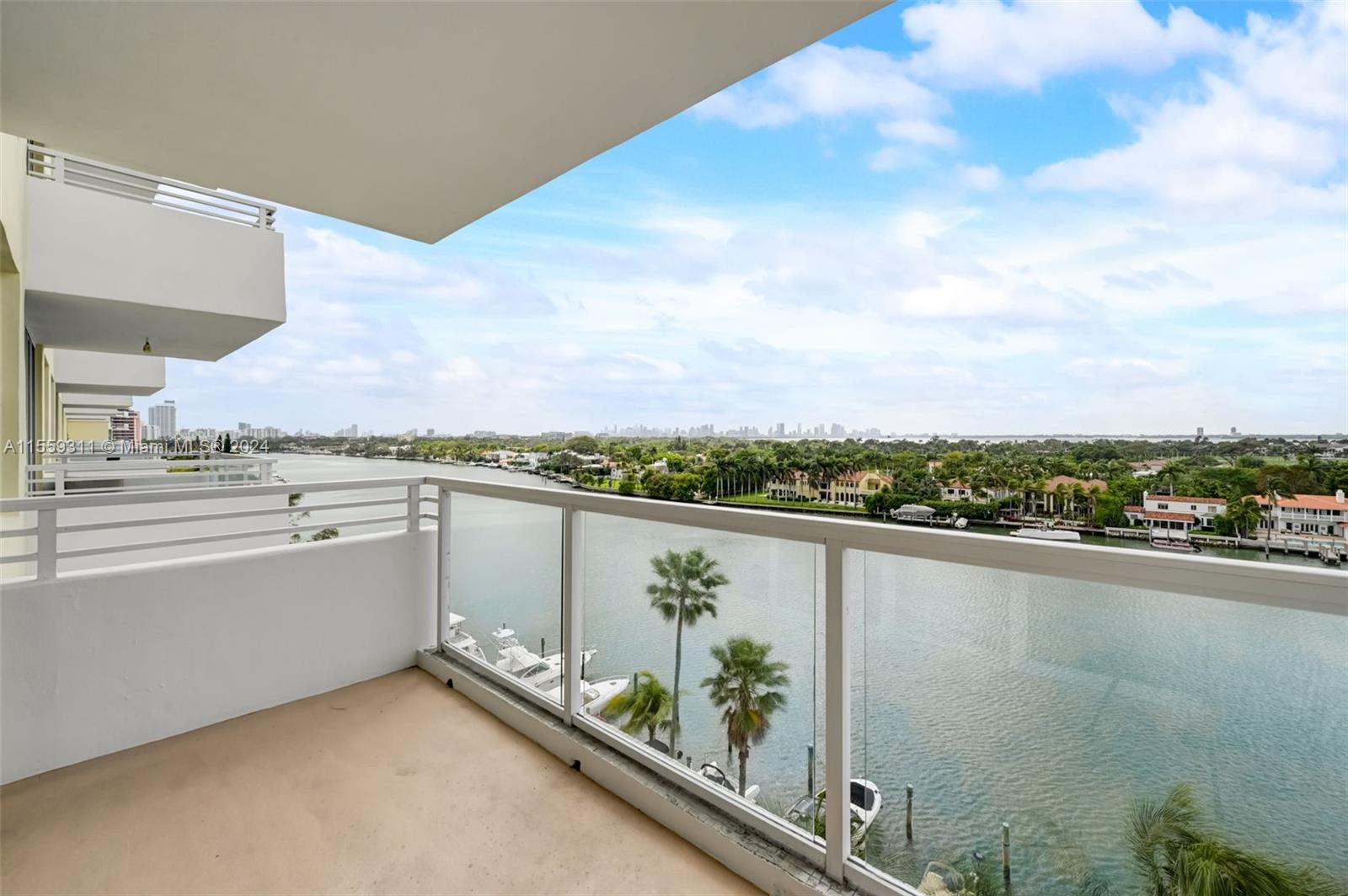 5600 Collins Ave # 9M