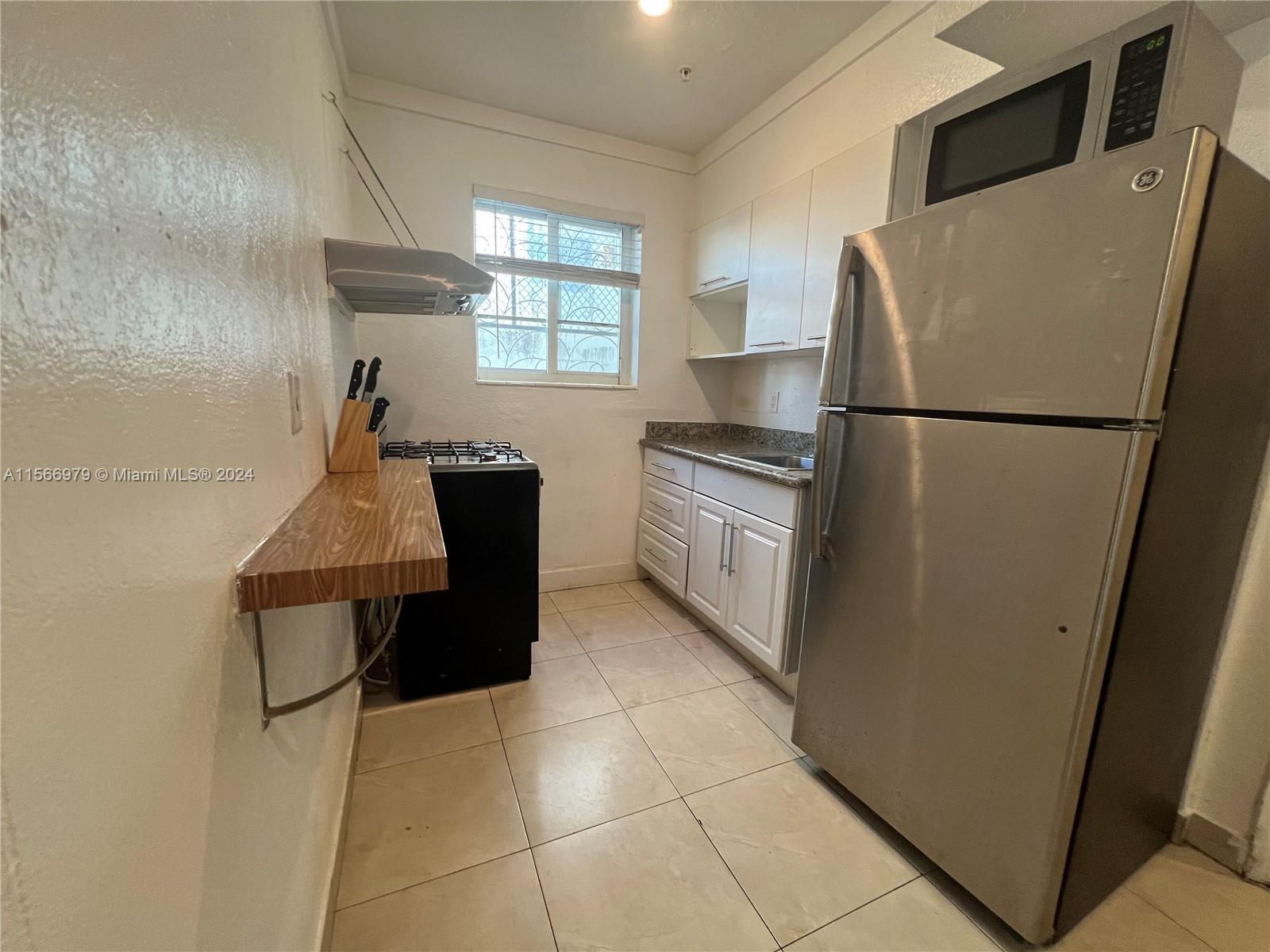 1524 Lenox Ave # 9