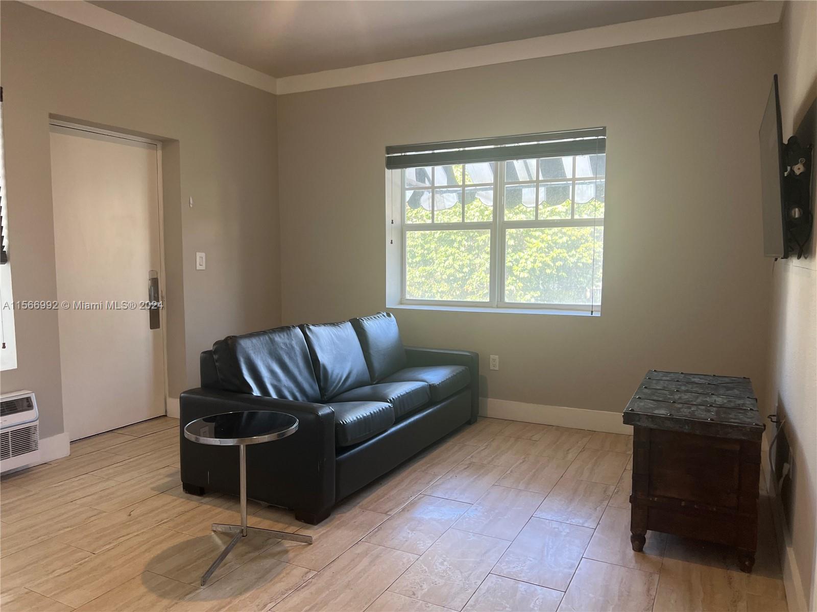 1330 Pennsylvania Ave # 201